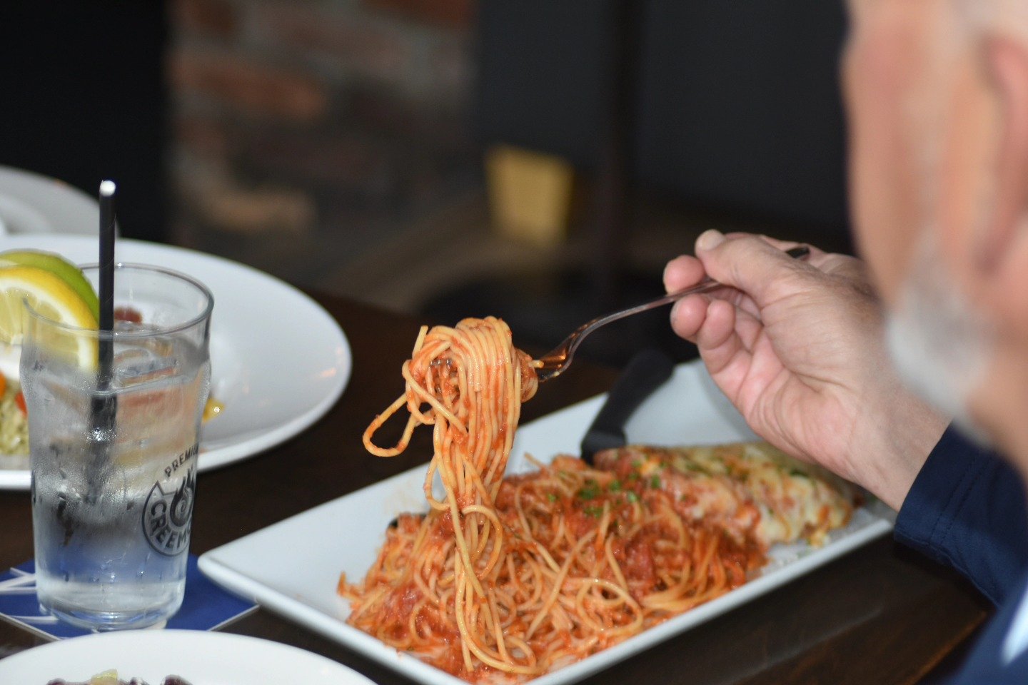 Savor Ottawa’s best pizza at The Grand Pizzeria and Bar—authentic Neapolitan pies, sustainable practices, and a rich history baked into every single bite.