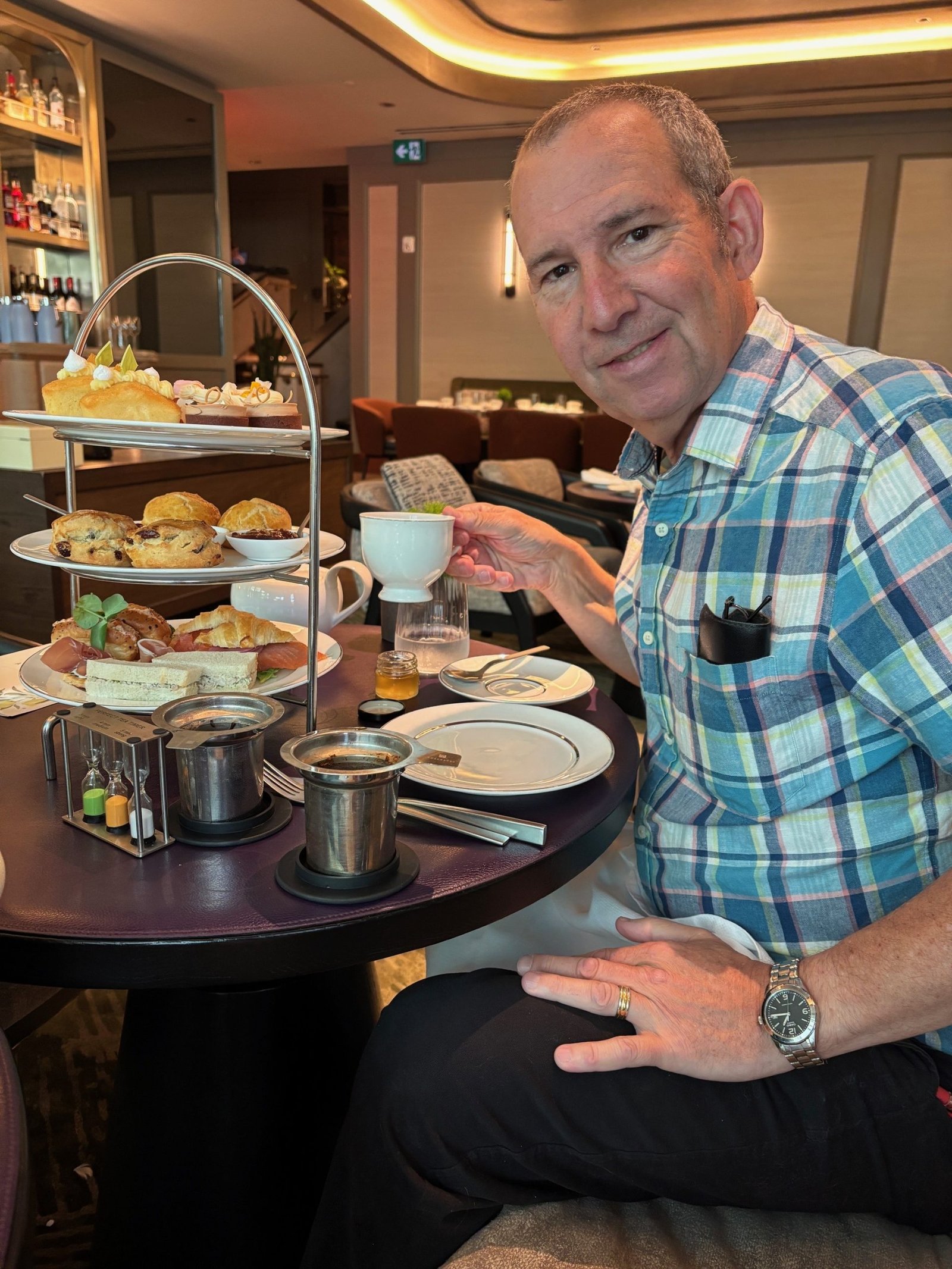 Indulge in a luxurious afternoon tea at EPOCH Bar & Kitchen in The Ritz-Carlton Toronto. Savor scones, finger sandwiches, sweets & champagne in style.