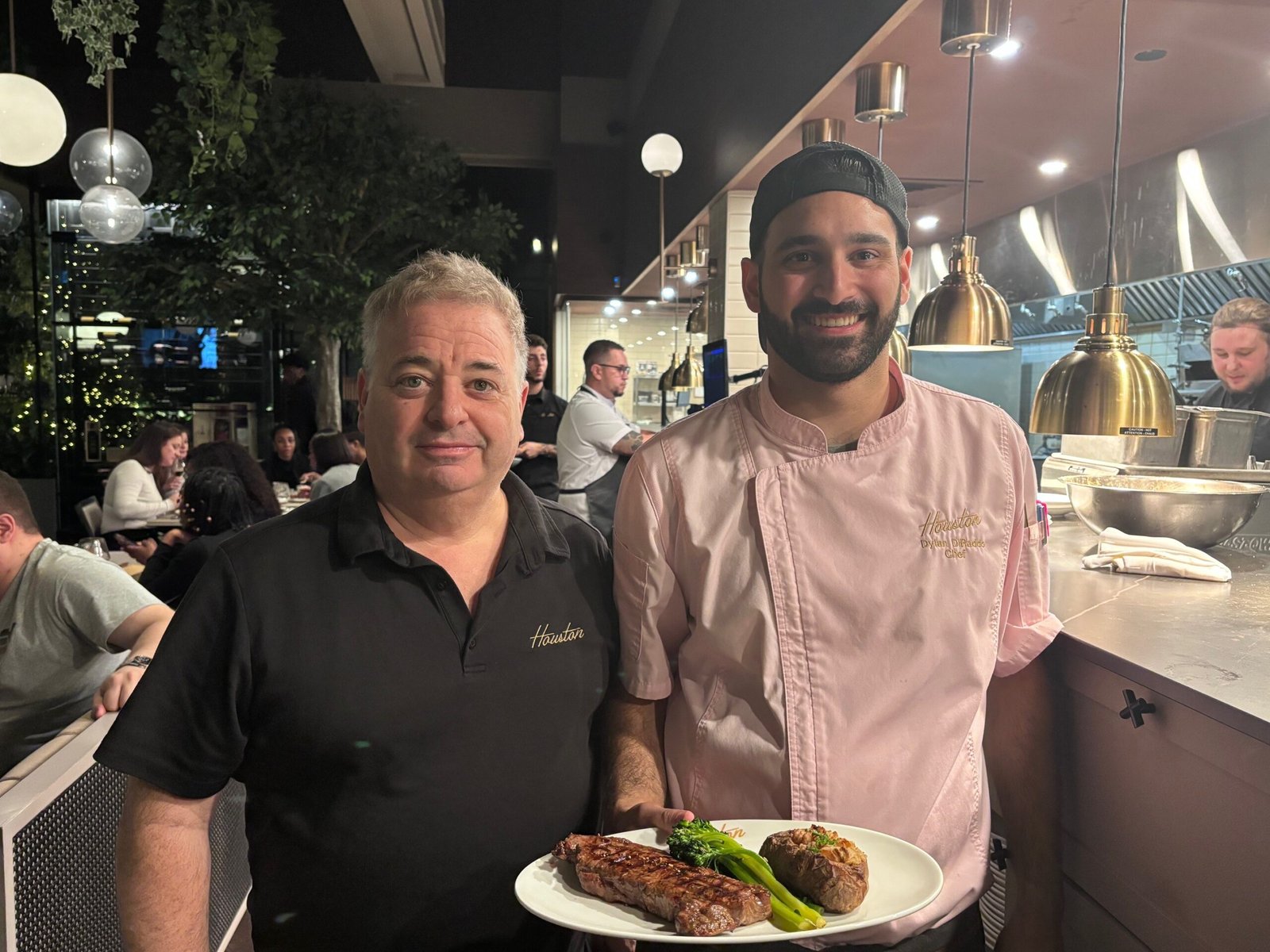 Houston Steak & Fruits De Mer